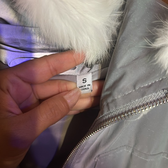 Reflective Cropped Jacket - Picture 3 of 4